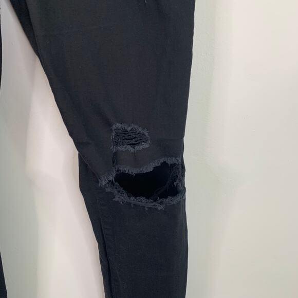 Joe’s Jeans Black Distressed Skinny Jeans - Picture 10 of 11